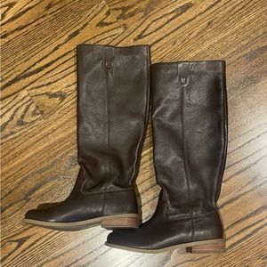 Sole Society tall brown boots. Only worn once. In perfect condition
